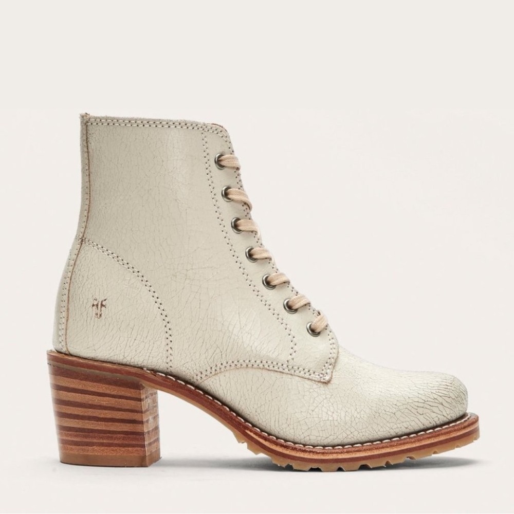 Frye Sabrina 6G White Lace Up Boots Sz 10
